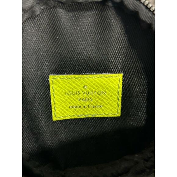 Louis Vuitton Taigarama Duo Sling Bag Neon Yellow 347072 - Picture 16 of 16
